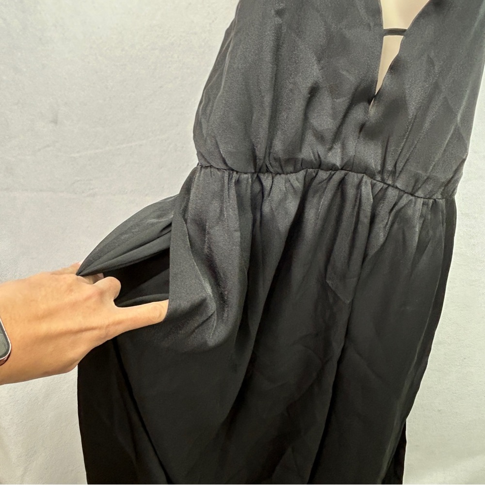 NWT BloomChic Size 14-16 Black Spaghetti Strap Dress - 555 - Picture 5 of 16